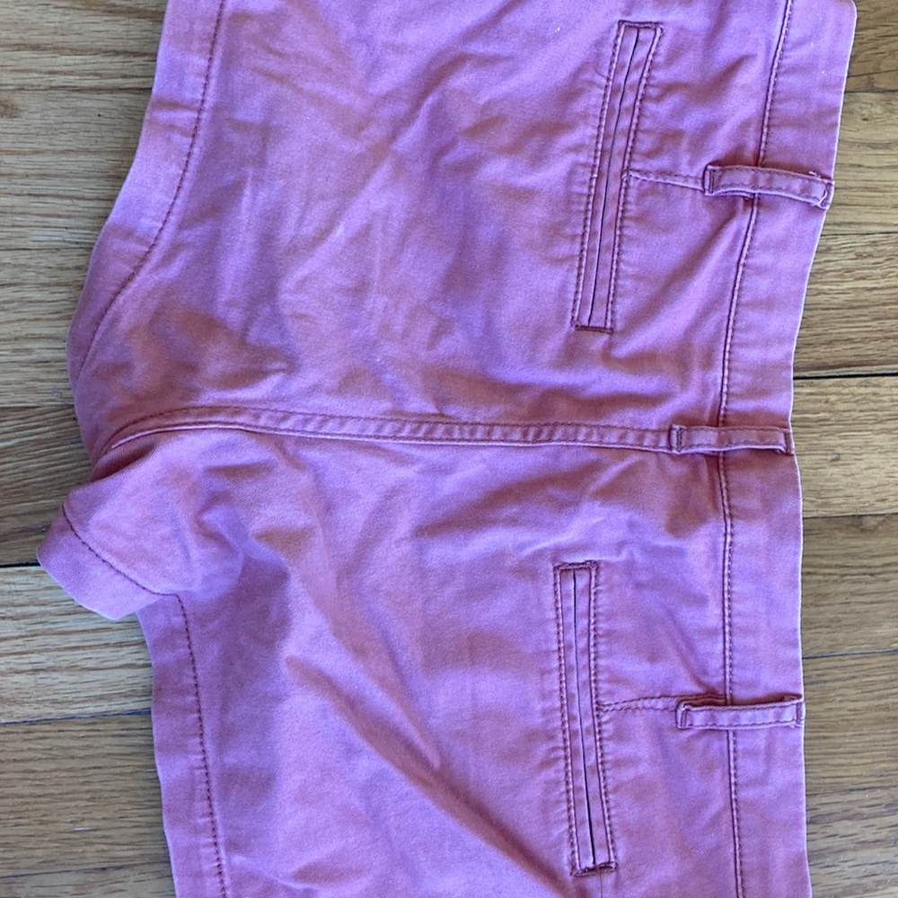 Express Short Size 2 - Picture 2 of 3